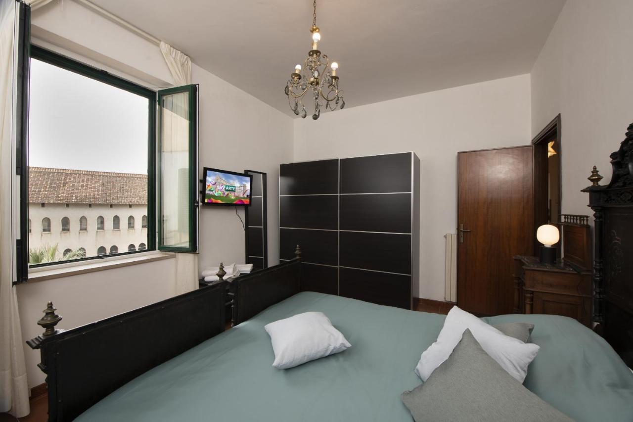 Lilla's House - Square & Close The *