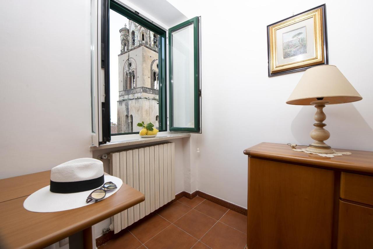 Lilla's House - Square & Close The Apartment *
