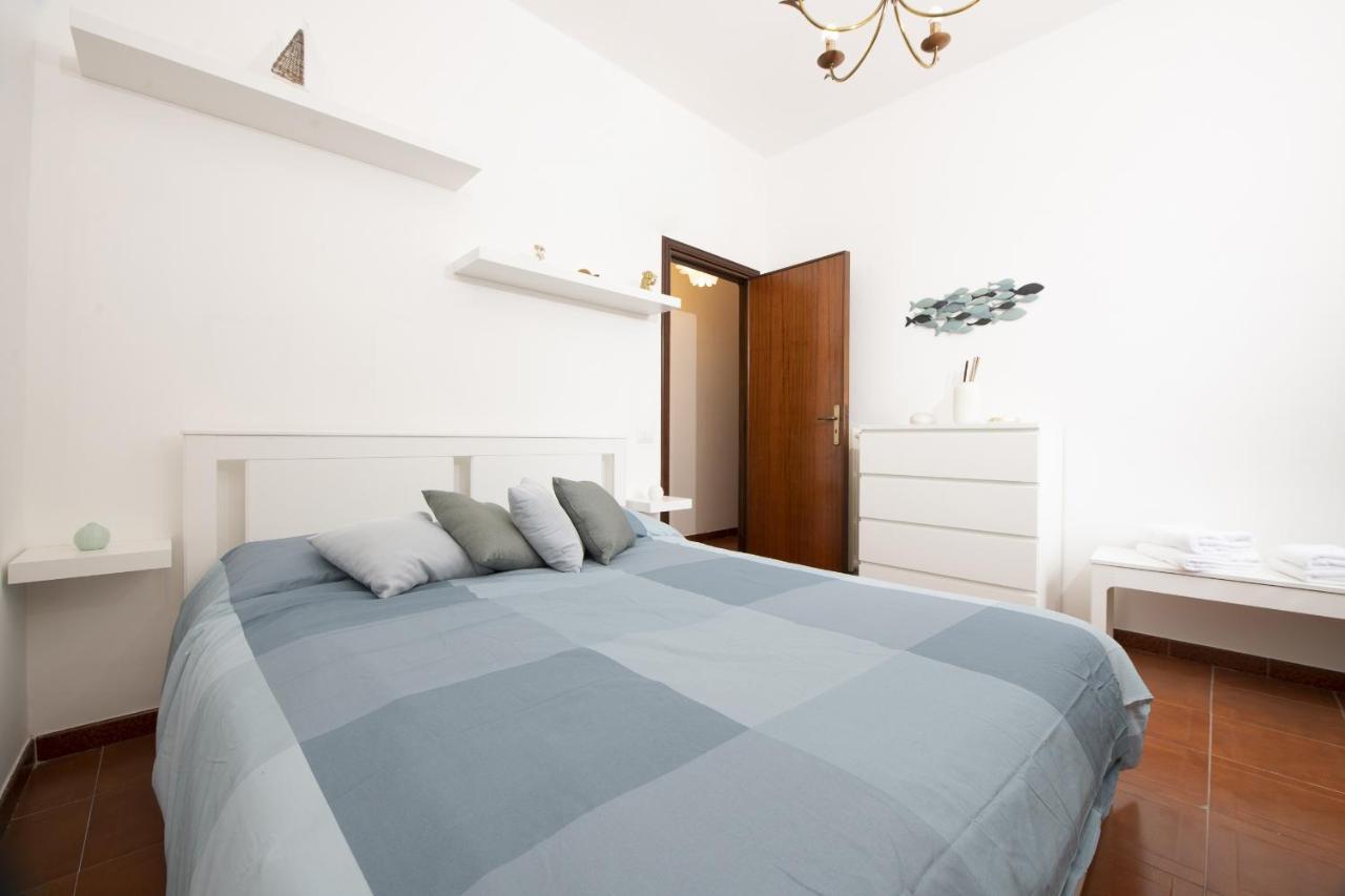 Lilla's House - Square & Close The Apartment